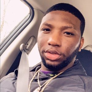 Meet your Posher, Henry